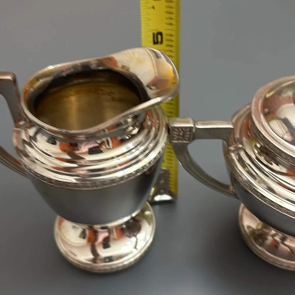 Vintage silverplated? creamer & sugar bowl set “Universal” made in USA art deco